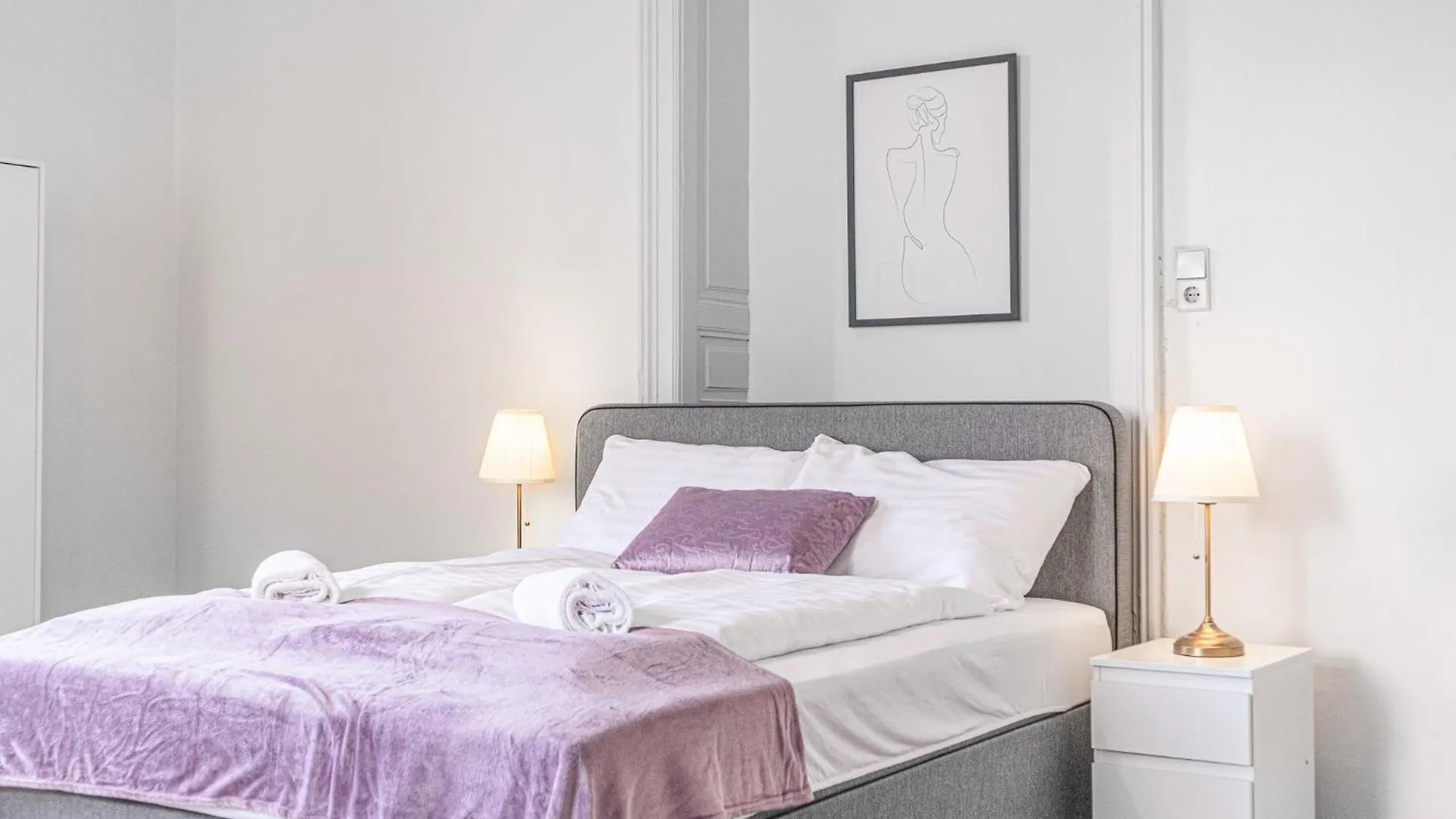 Two Charming Apartments Near Volksoper And Akh Vienna