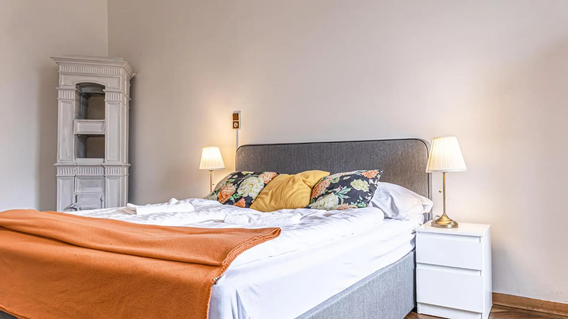 Two Charming Apartments Near Volksoper And Akh Vienna