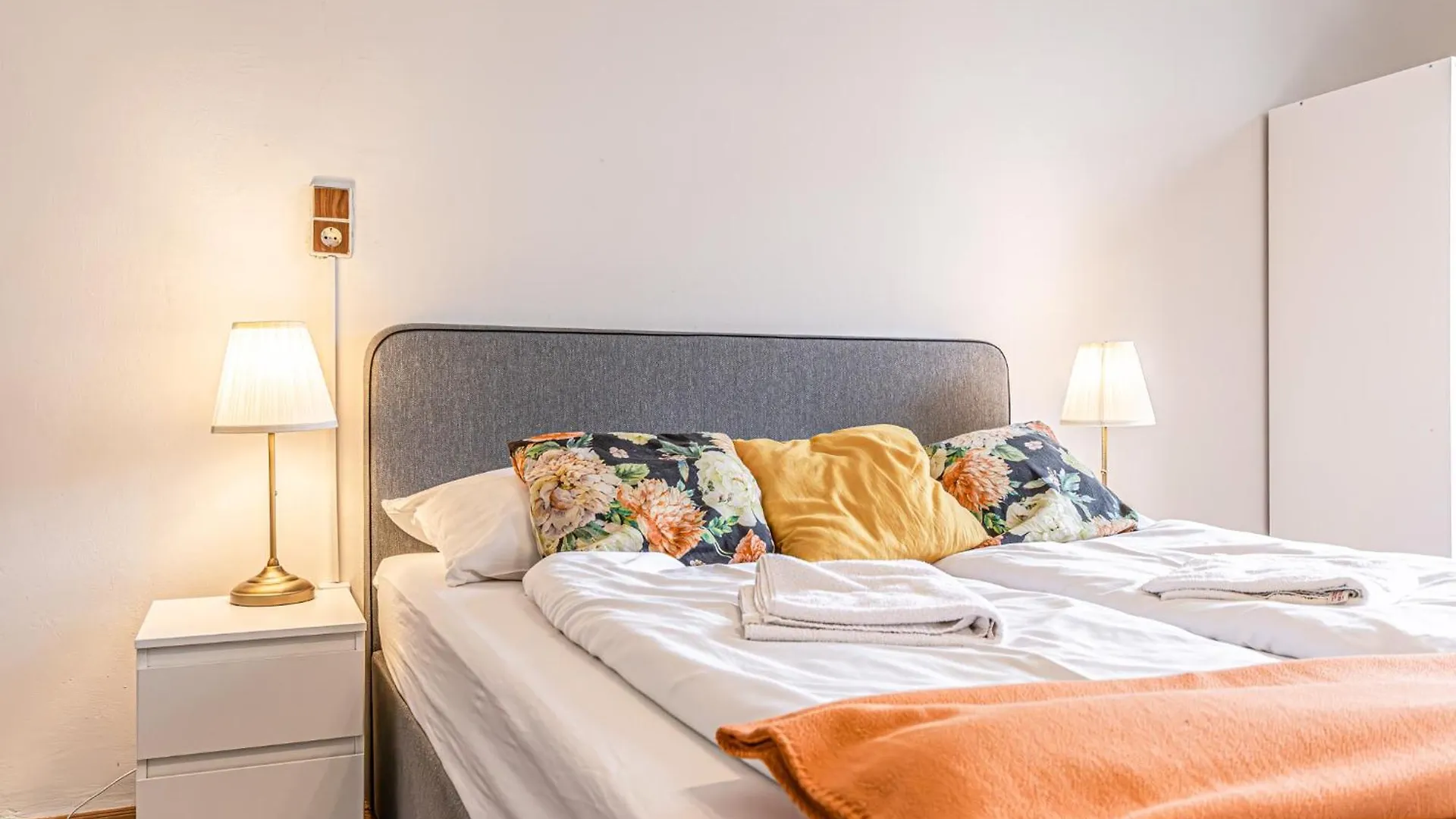 Two Charming Apartments Near Volksoper And Akh Βιέννη Αυστρία